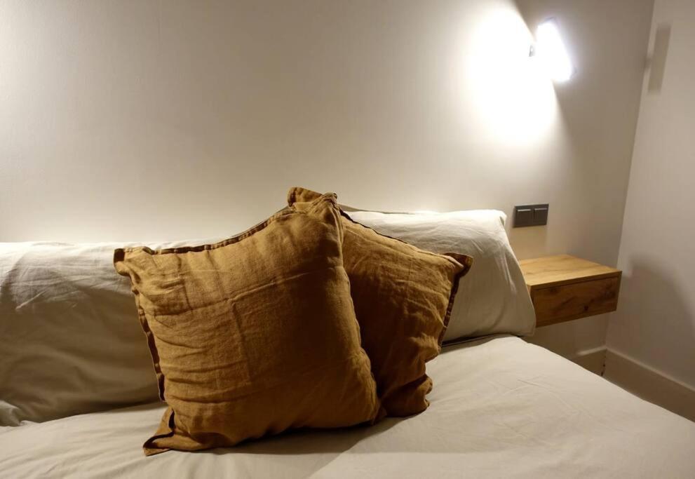 Stylish City-Centre Apartment With Balcony Liverpool Ngoại thất bức ảnh